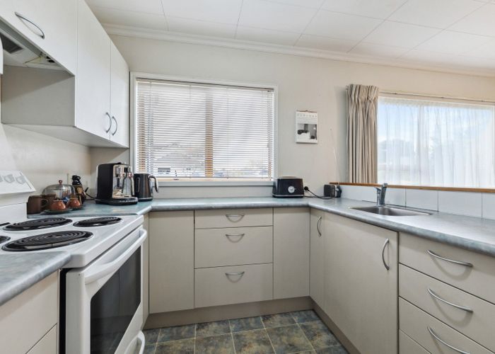  at 37 Birdwood Avenue, Moturoa, New Plymouth
