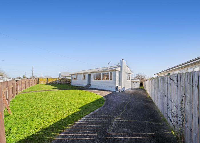  at 7 Williams Crescent, Otara, Manukau City, Auckland