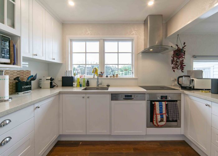  at 154 Sandwich Road, St Andrews, Hamilton