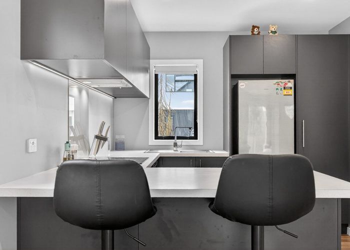  at 17/15 Brook Street, Waiwhetu, Lower Hutt, Wellington