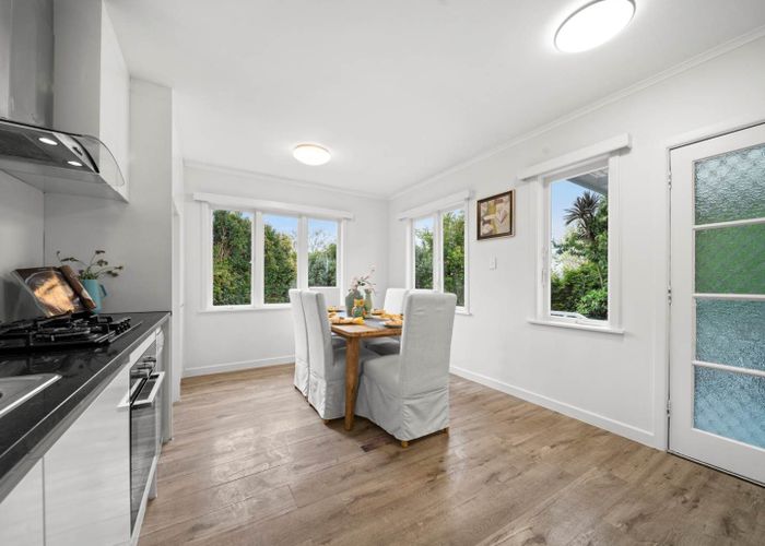  at 1/63 Arran Road, Browns Bay, North Shore City, Auckland