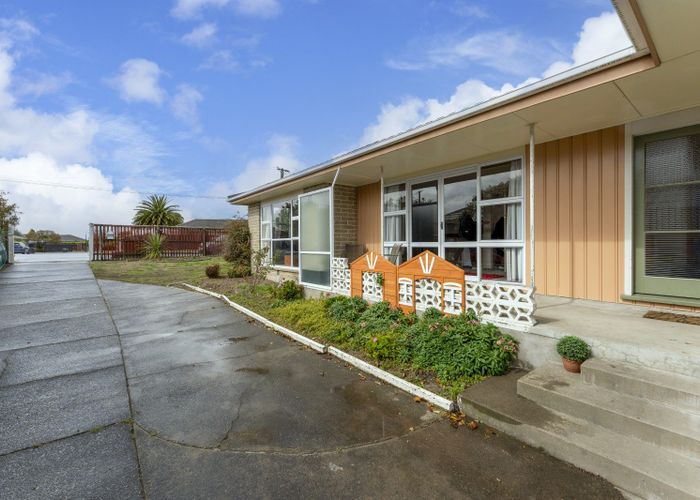  at 209 Burwood Road, Burwood, Christchurch