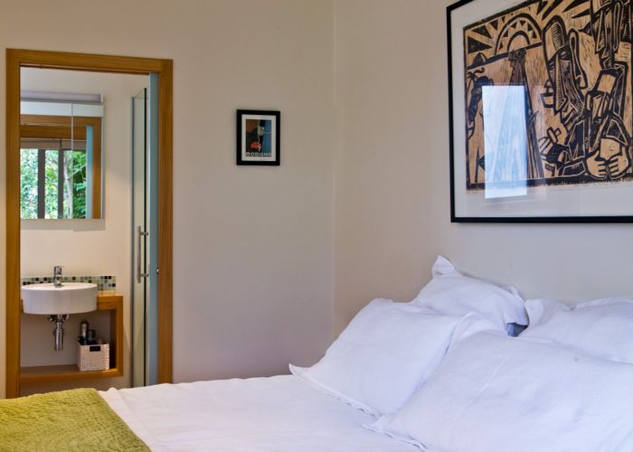  at 8 Albert Street, Island Bay, Wellington