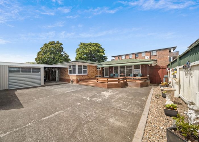  at 13A Glen Avenue, Papatoetoe, Manukau City, Auckland