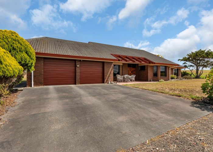 at 72 Baylys Coast Road, Dargaville