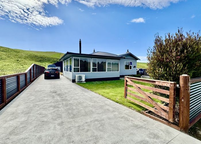  at 105 Beach Road, Awamoa, Oamaru