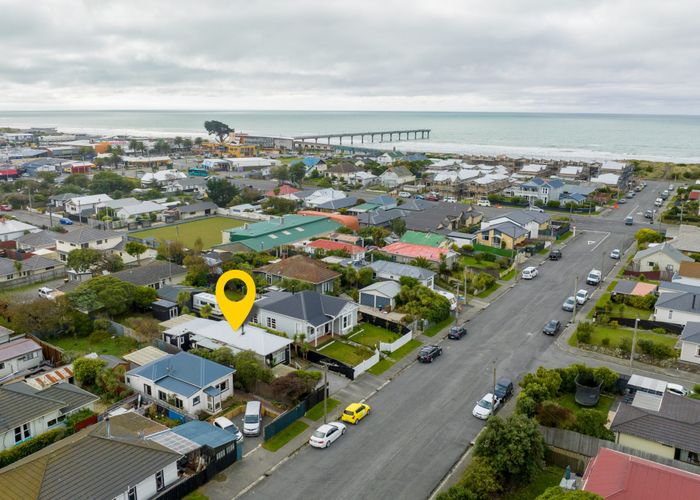  at 42 Hood Street, New Brighton, Christchurch