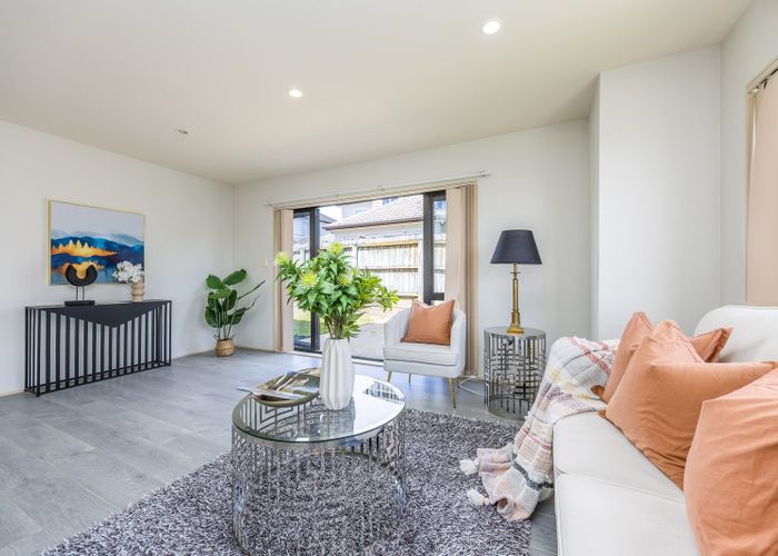  at 18 Merlot Way, Te Atatu South, Waitakere City, Auckland