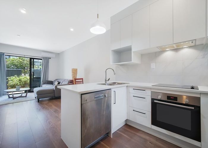  at 29 Morihana Close, Glen Eden, Waitakere City, Auckland