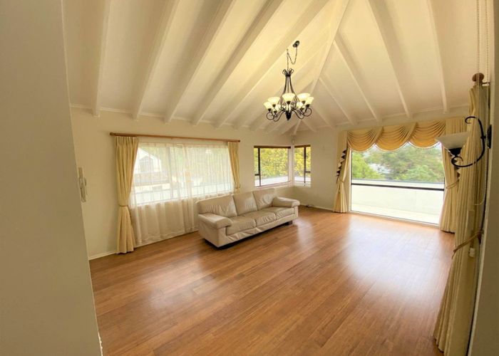  at 8 Eleanor Place, Blockhouse Bay, Auckland City, Auckland