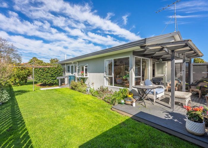  at 2 Millhaven Place, Otaki, Kapiti Coast, Wellington