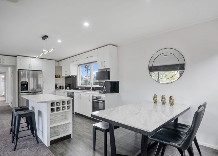  at 37 & 37A Castleford Street, Green Bay, Waitakere City, Auckland