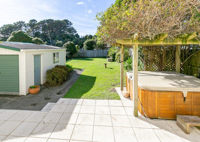  at 80 Standen Street, Karori, Wellington, Wellington