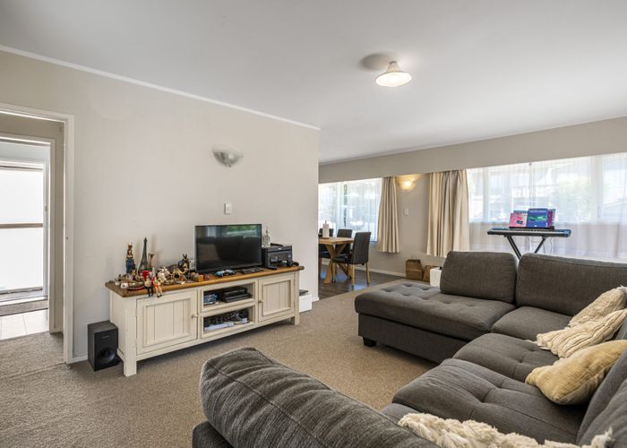  at 3/7 Caulton Street, Saint Johns, Auckland
