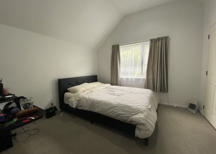  at 11 Duncan Street, Tawa, Wellington