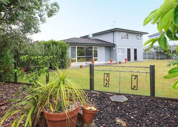  at 31 Holyrood Street, Taradale, Napier, Hawke's Bay