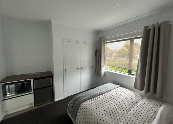  at 1E/23 Hibiscus Avenue, Hamilton Lake, Hamilton, Waikato