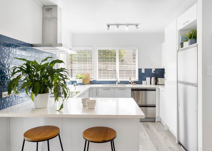  at 2/3 Ramsgate Street, Ellerslie, Auckland