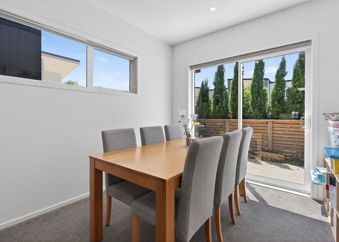  at 3E Breakwater Way, Whitby, Porirua, Wellington