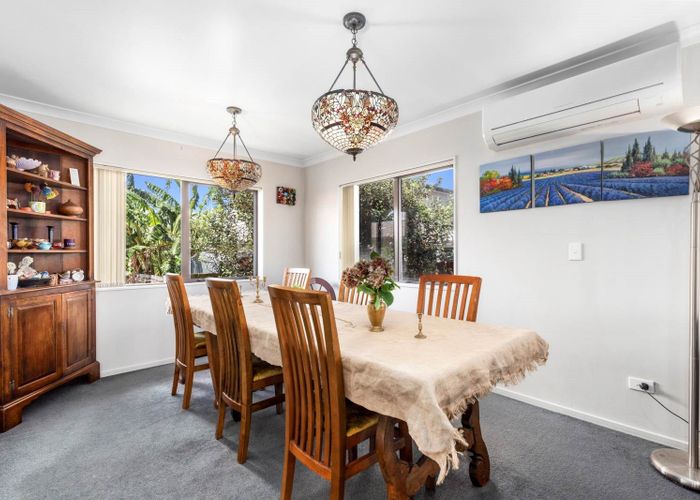  at 1 Plymouth Place, Papatoetoe, Auckland