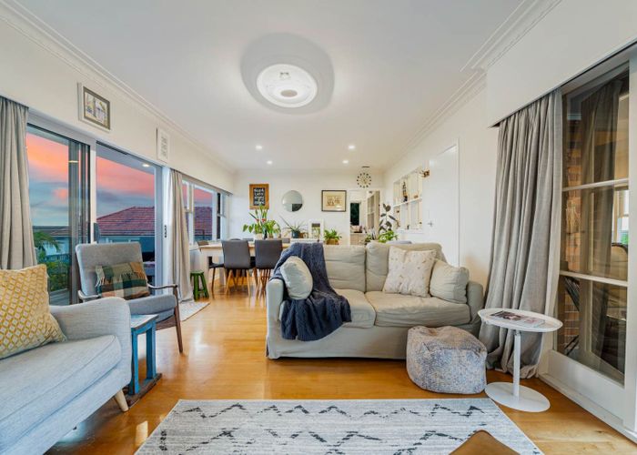  at 56 Lake Road, Devonport, North Shore City, Auckland