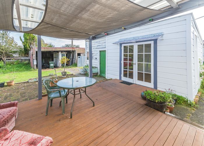  at 5 Roberts Avenue, Aramoho, Whanganui