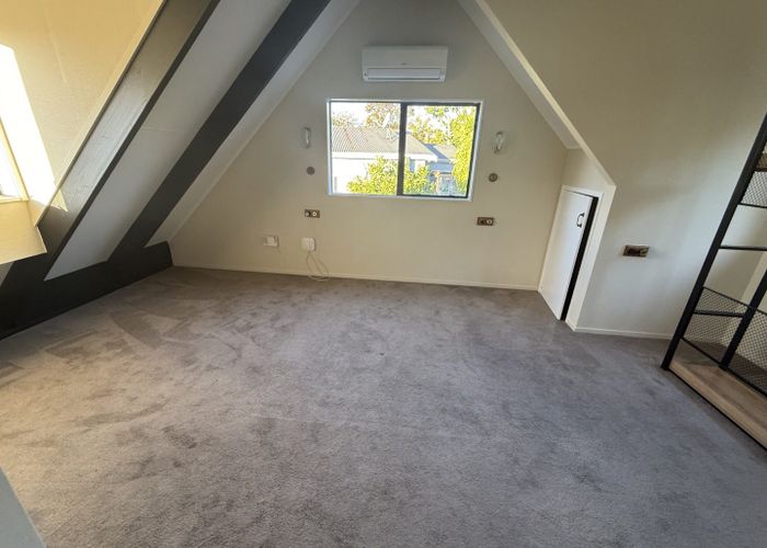  at 3/76 Kaurilands Road, Titirangi, Waitakere City, Auckland
