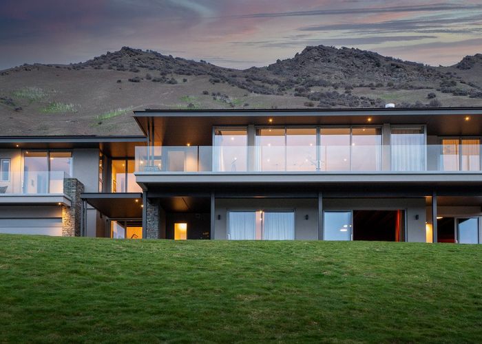  at 16 Hayes View Lane, Lake Hayes, Queenstown-Lakes, Otago