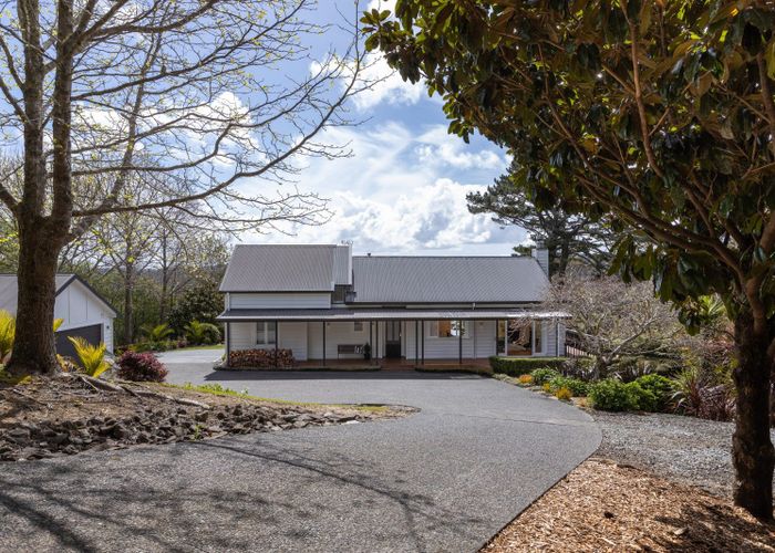 For sale 340 Paremoremo Road, Albany, North Shore City, Auckland