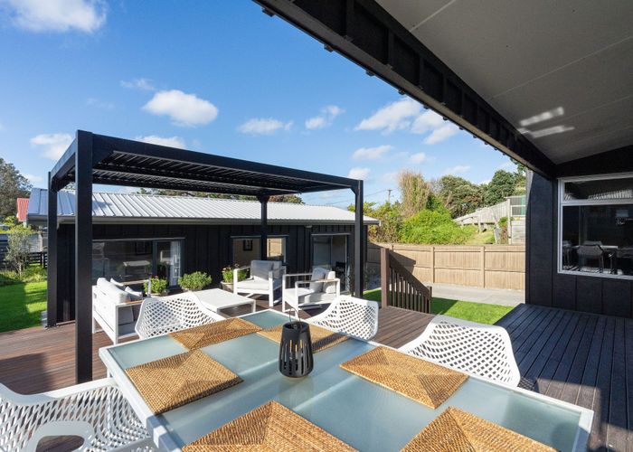  at 6 Kent Avenue, Waitarere Beach, Horowhenua, Manawatu / Whanganui