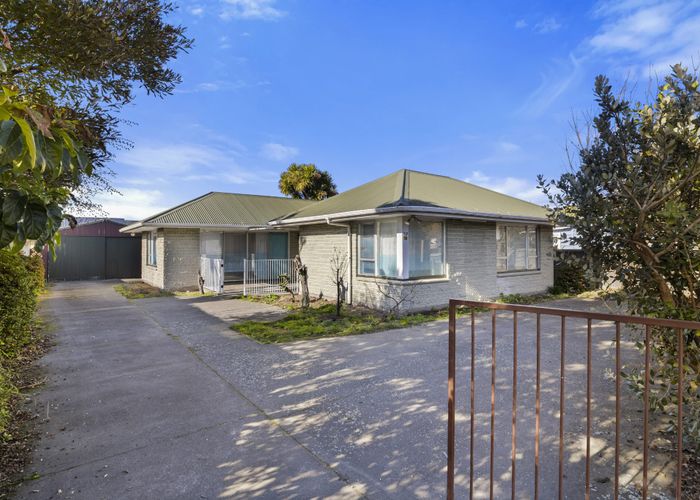  at 27 Curletts Road, Sockburn, Christchurch