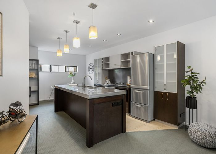  at 30/21 Hunters Park Drive, Three Kings, Auckland
