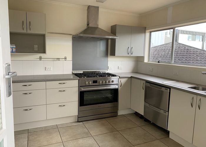  at 1/44 College Road, Northcote, North Shore City, Auckland