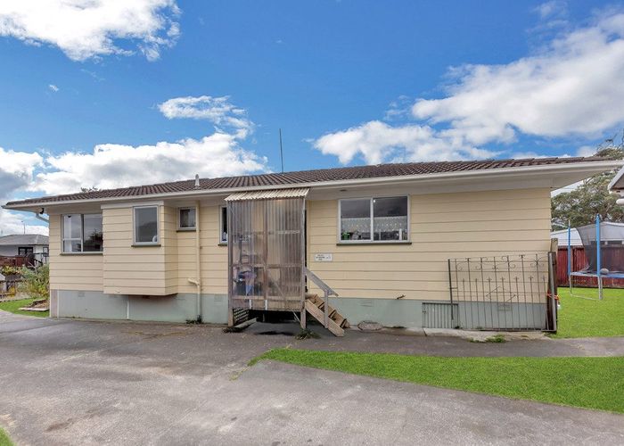 at 4 Sealord Place, Manurewa, Auckland