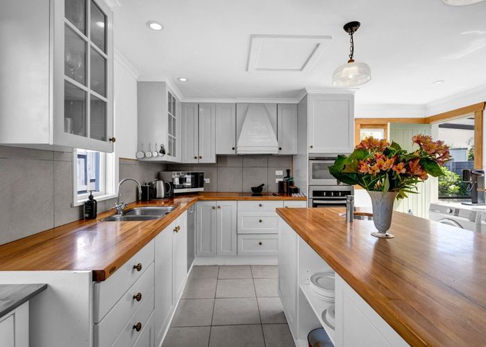 at 20 Walsh Road, Westown, New Plymouth