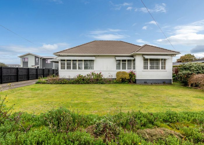 at 237 St George Street, Papatoetoe, Auckland