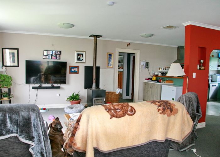  at 991 East Road, Toko, Stratford