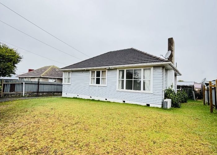  at 18 Crown Crescent, Otara, Manukau City, Auckland