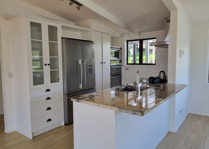  at 5 Carlton Crescent, Maraetai, Manukau City, Auckland