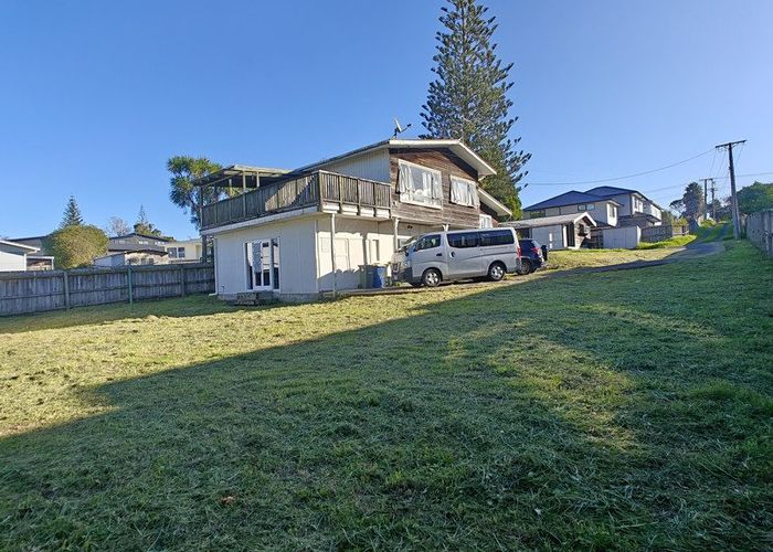  at 148 Astley Avenue, New Lynn, Waitakere City, Auckland