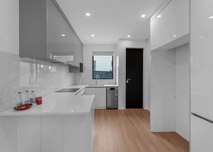  at 3 & 4/193 193 Mahia Road, Weymouth, Manukau City, Auckland