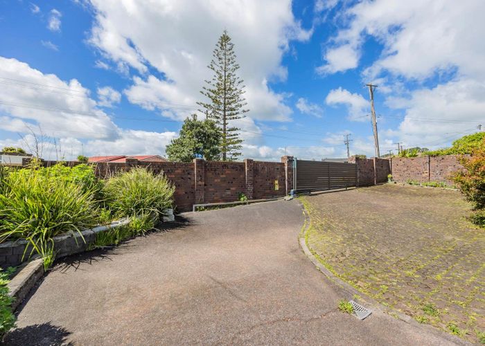  at 1375 Dominion Road Extension, Mount Roskill, Auckland City, Auckland