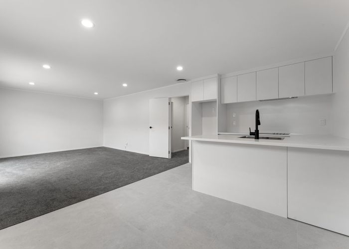  at 3/30 Trojan Crescent, New Lynn, Waitakere City, Auckland