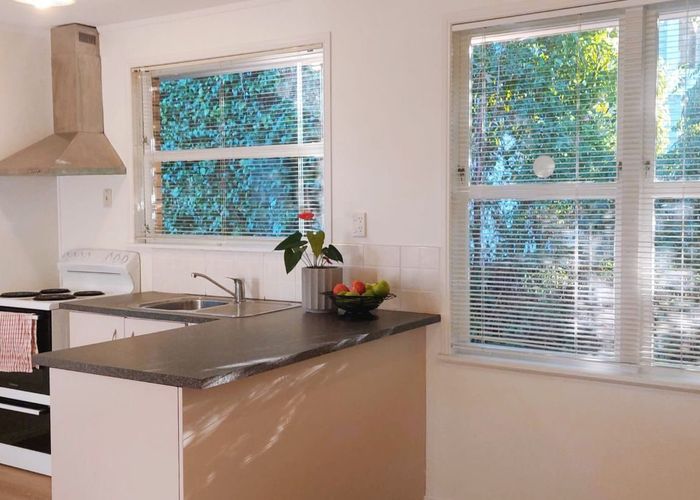  at 2/40 Selwyn Road, Epsom, Auckland City, Auckland