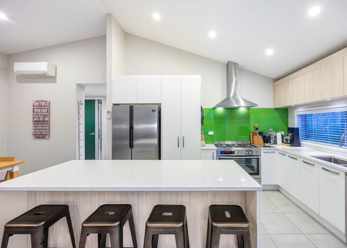  at 3 Greenlink Rise, Long Bay, Auckland
