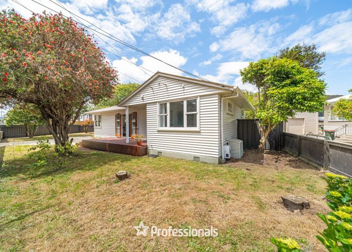  at 126 Cambridge Terrace, Fairfield, Lower Hutt, Wellington