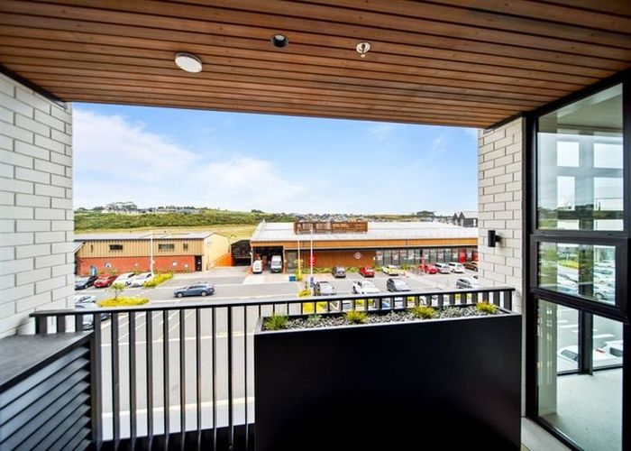  at 101/21 Pennant Street, Long Bay, Auckland