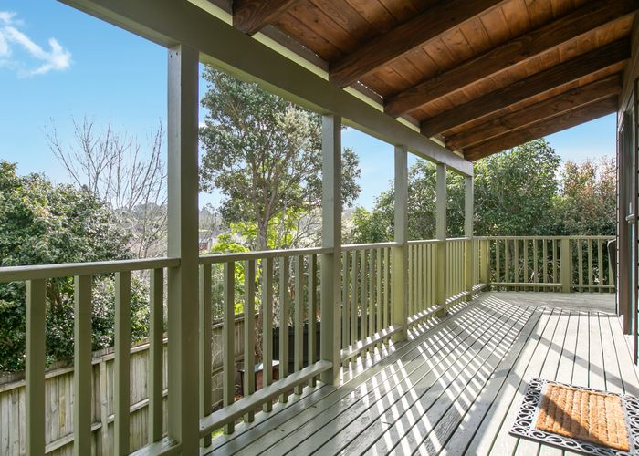  at 2/245 Sturges Road, Henderson, Auckland