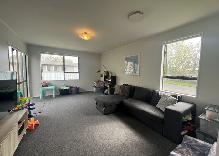  at 12 Escort Grove, Awapuni, Palmerston North