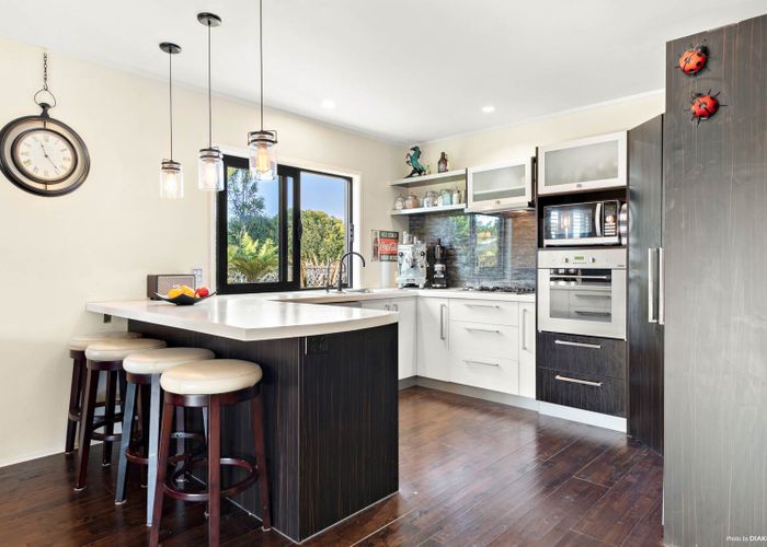  at 6 Village Place, Tuakau, Tuakau